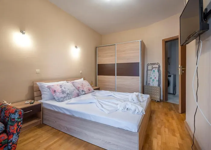 Apartamento Azure Pretty Location Near Sea Garden