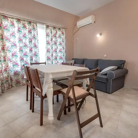 Azure Pretty Location Near Sea Garden Апартаменты *