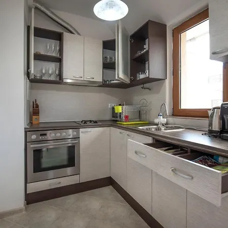 Azure Pretty Location Near Sea Garden *